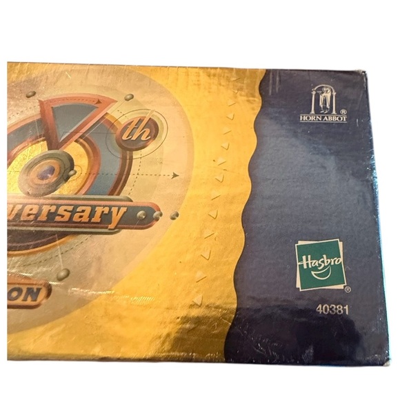 New Trivial Pursuit 20th Anniversary Edition Board Game Covering Years 1982-2002 - Picture 4 of 11